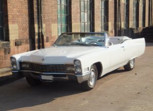 Mercedes Oldtimer auf einer Hochzeit